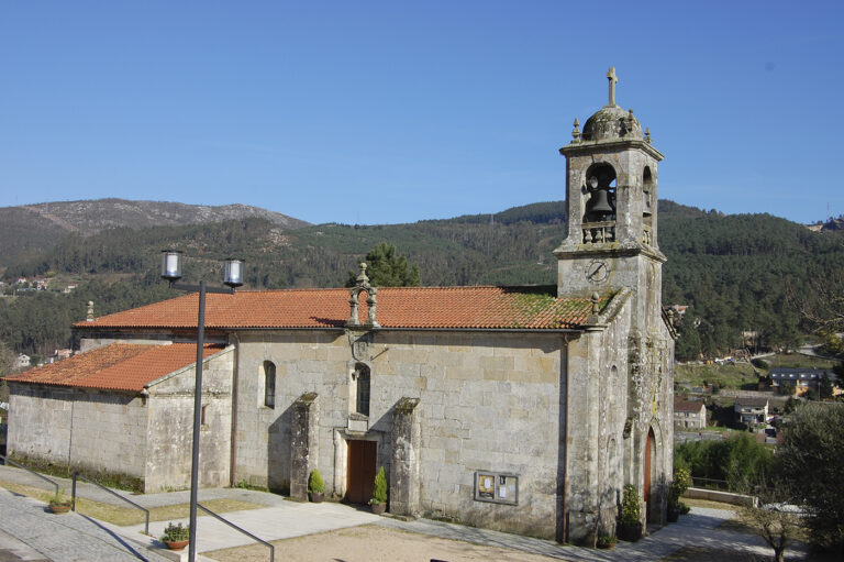 Igrexa de Santa Baia de Mos 2 768x511